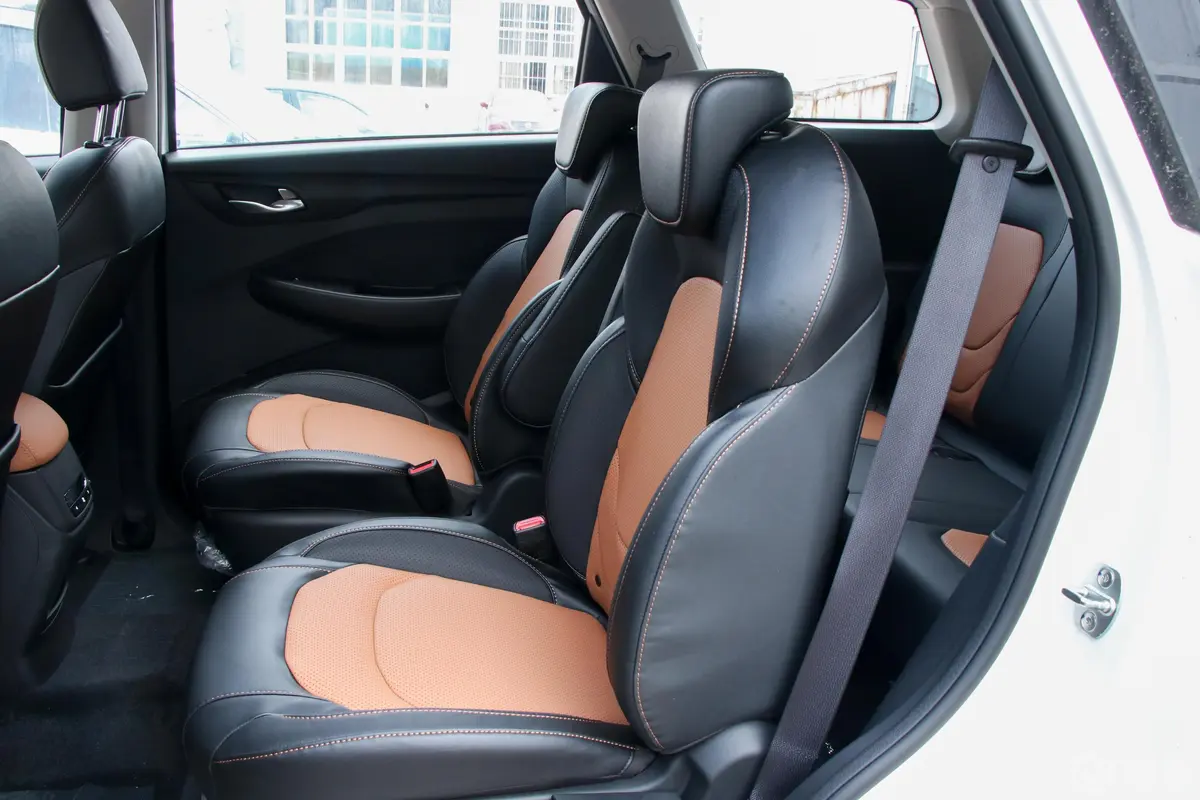 五菱宏光S31.5T 手动 舒适型 国V后排座椅
