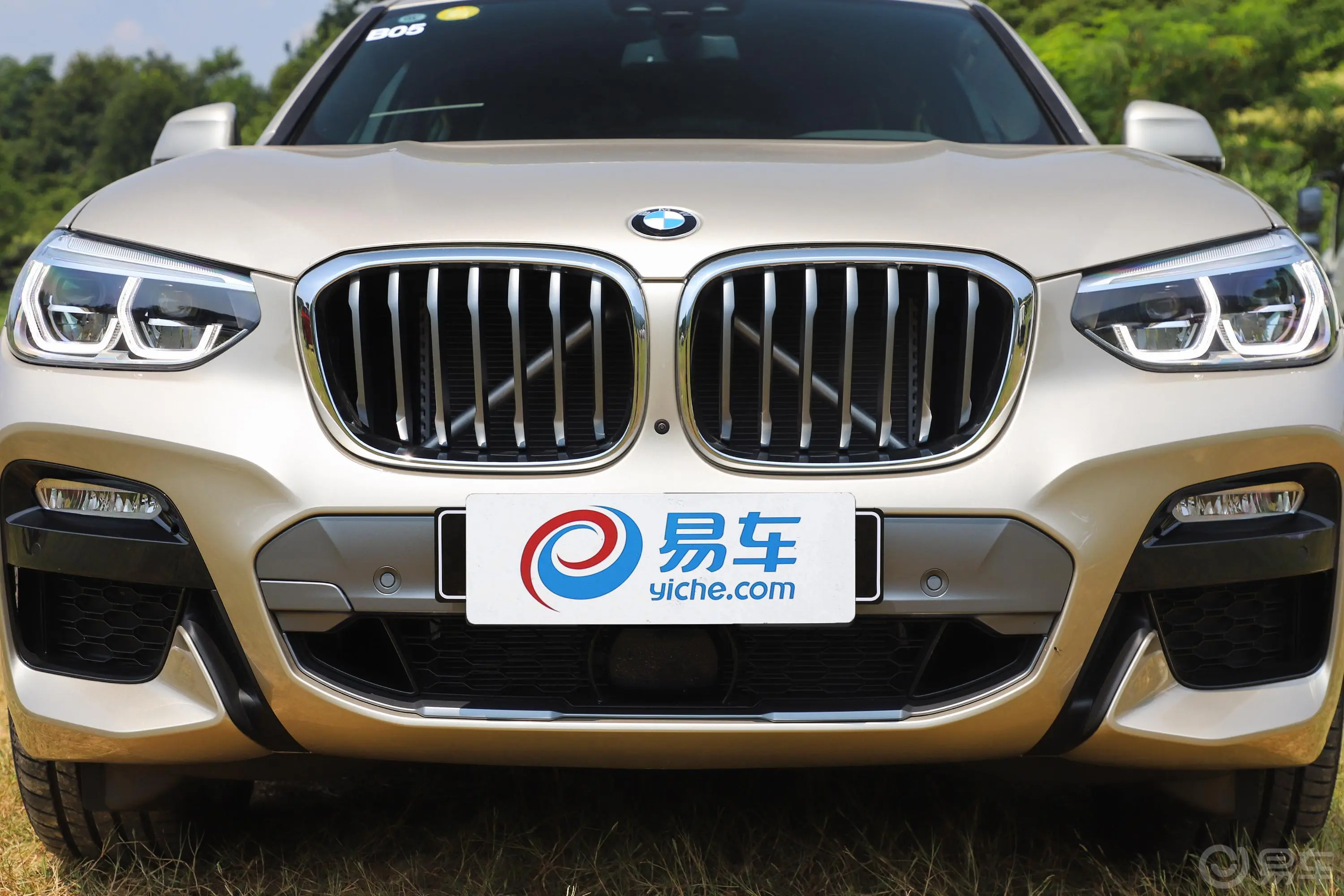 宝马X4xDrive25i M越野套装外观