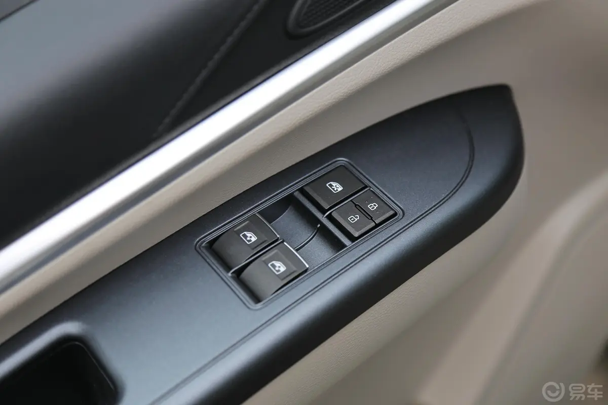 菱智M5L 1.6L 手动 舒适版 7座 国V车窗调节整体
