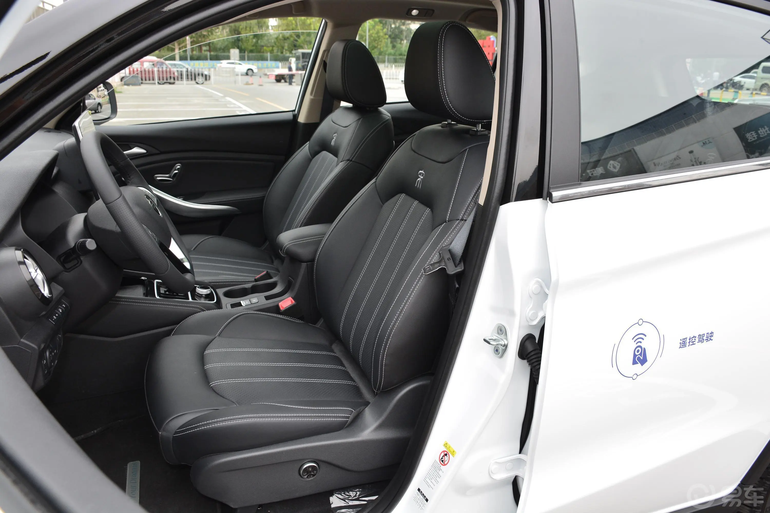 宋新能源EV500 智联领耀版驾驶员座椅
