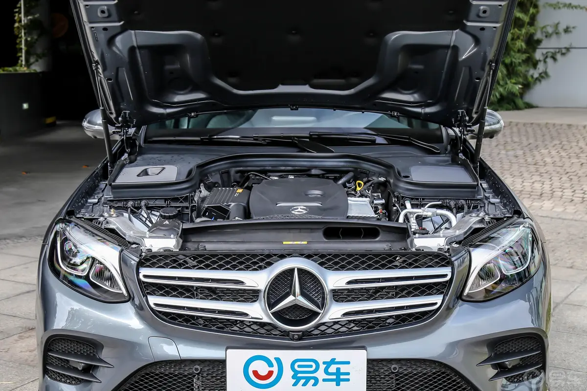 奔驰GLCGLC 260 L 4MATIC 豪华版外观