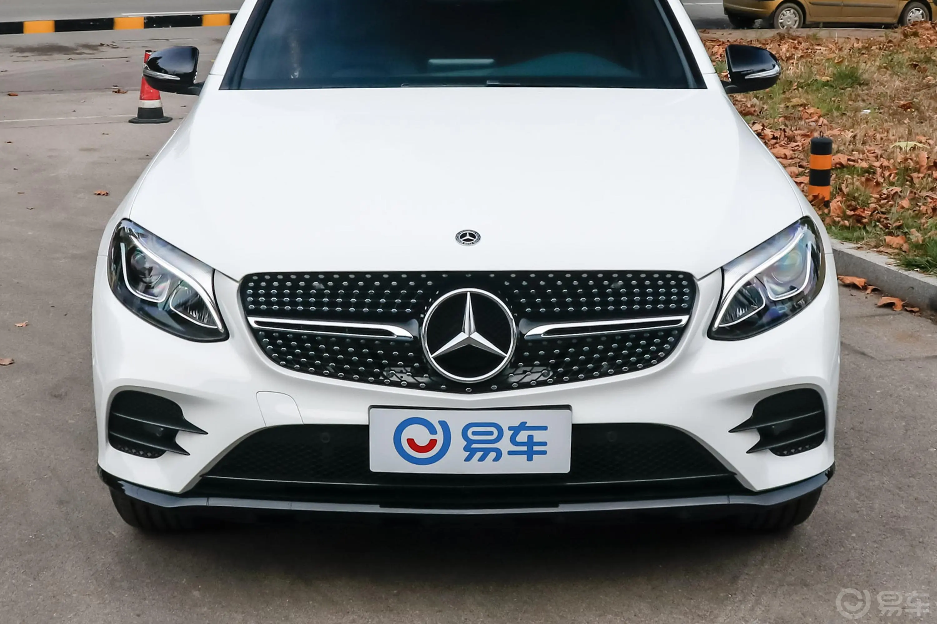 奔驰GLC轿跑GLC 200 4MATIC 轿跑SUV外观