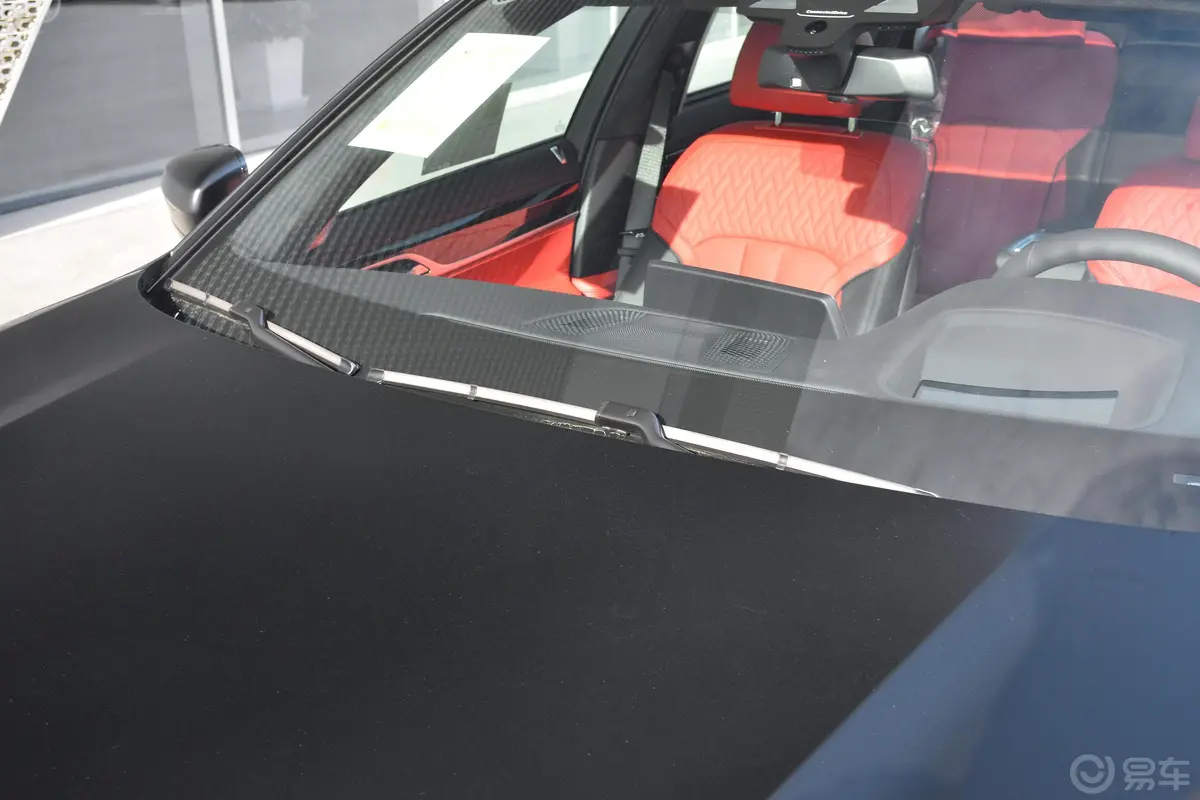 宝马7系黑焰版 740Li xDrive 尊享版 M运动套装雨刷器
