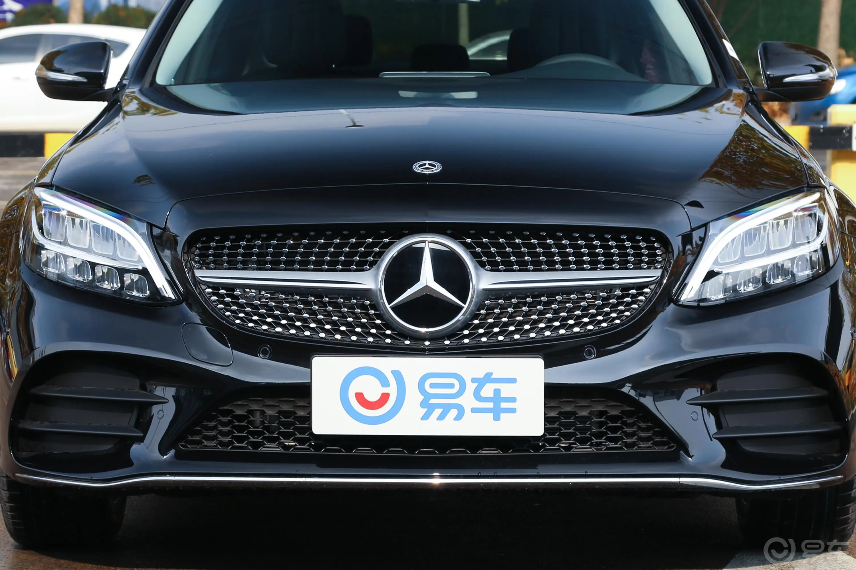 奔驰C级C 260 L 4MATIC 运动轿车外观