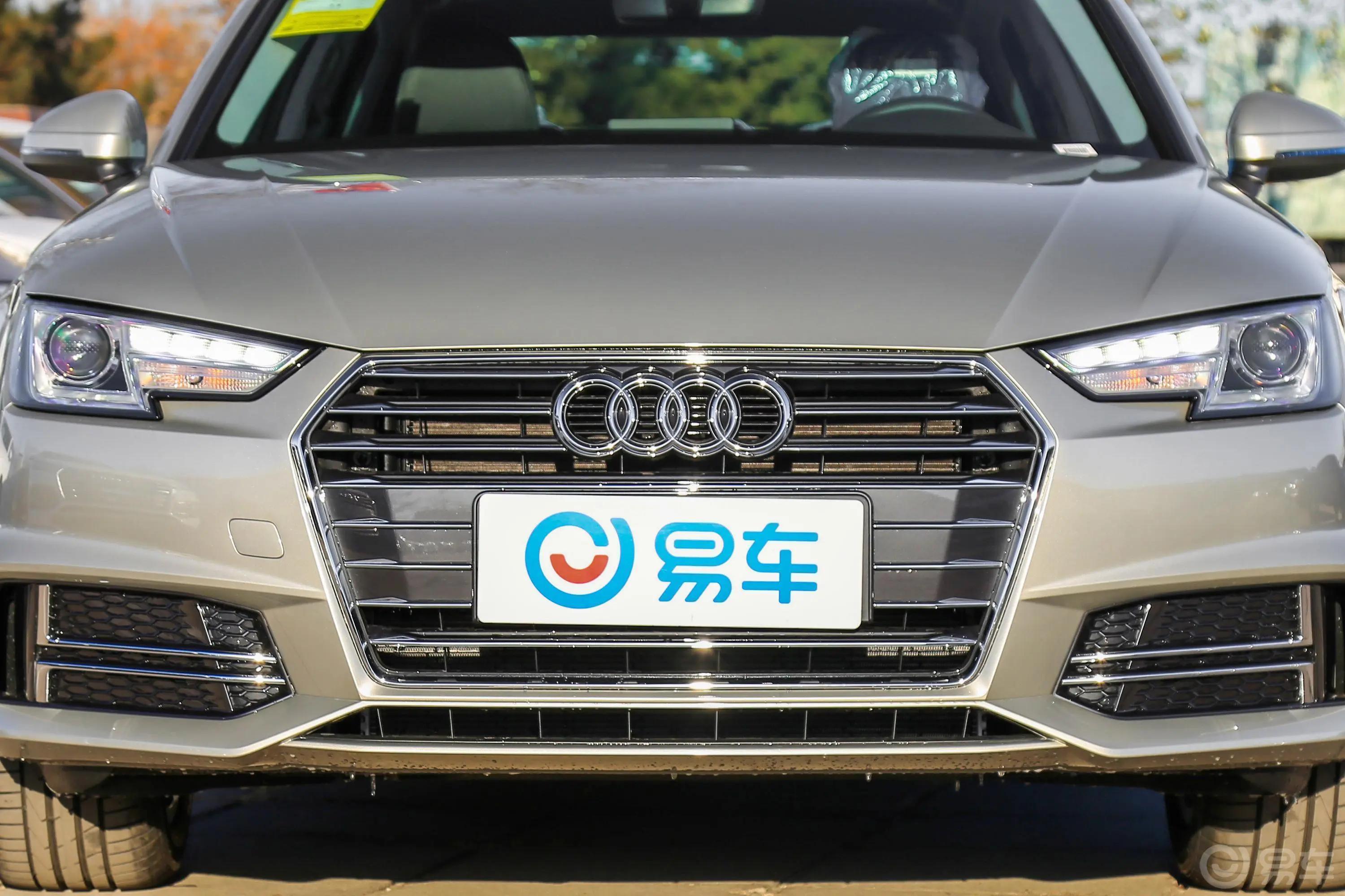 奥迪A4L35 TFSI 进取版 国V外观