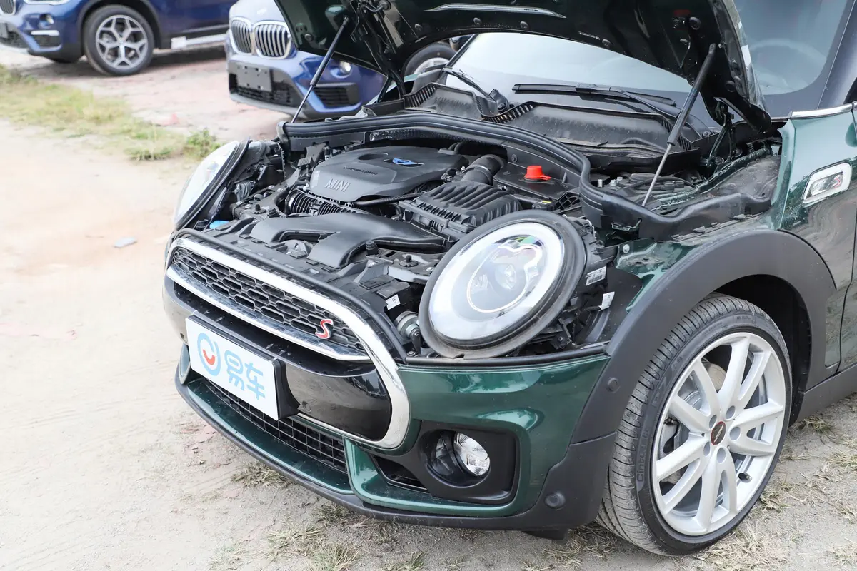 MINI CLUBMAN2.0T COOPER S 赛车手外观