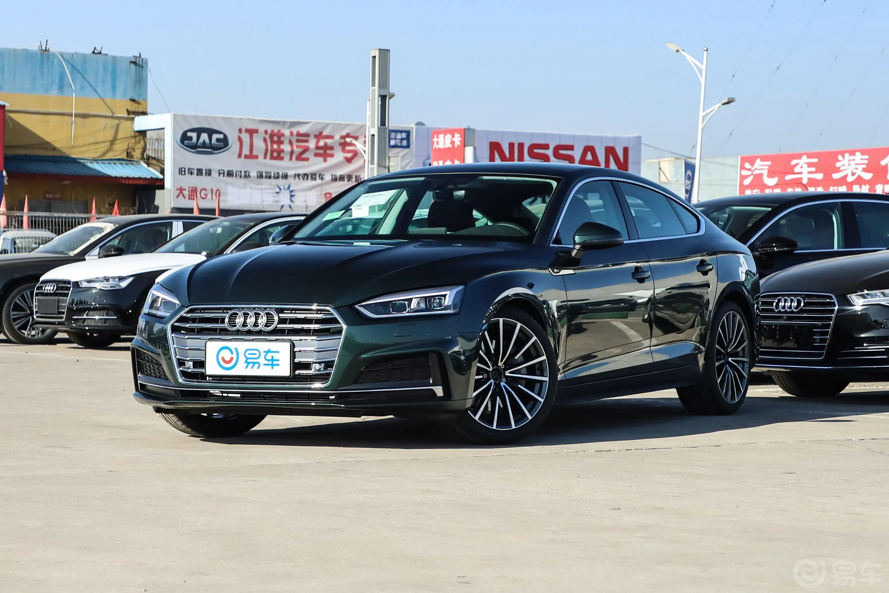 奥迪A5Sportback 45 TFSI 时尚版 国V侧前45度车头向左水平