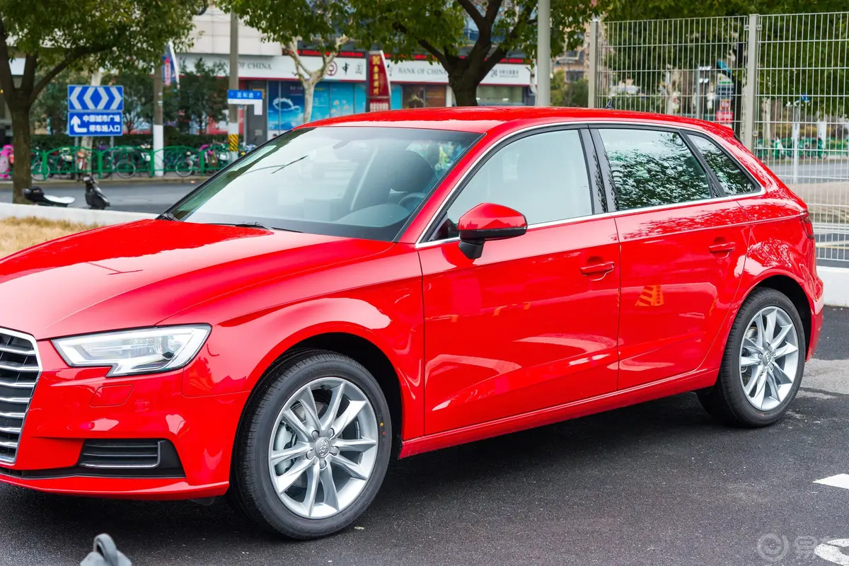 奥迪A3Sportback 35TFSI 进取版 国V外观