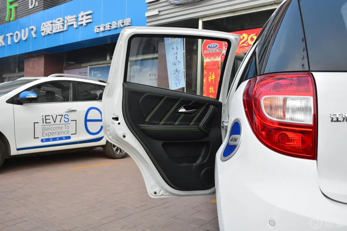 江淮iEV6E升级版 iEV6E 豪华智能版驾驶员侧后车门