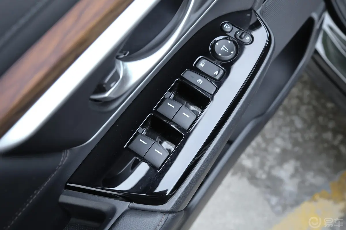 本田CR-V混动 2.0L 两驱 净致版 国V车窗调节整体