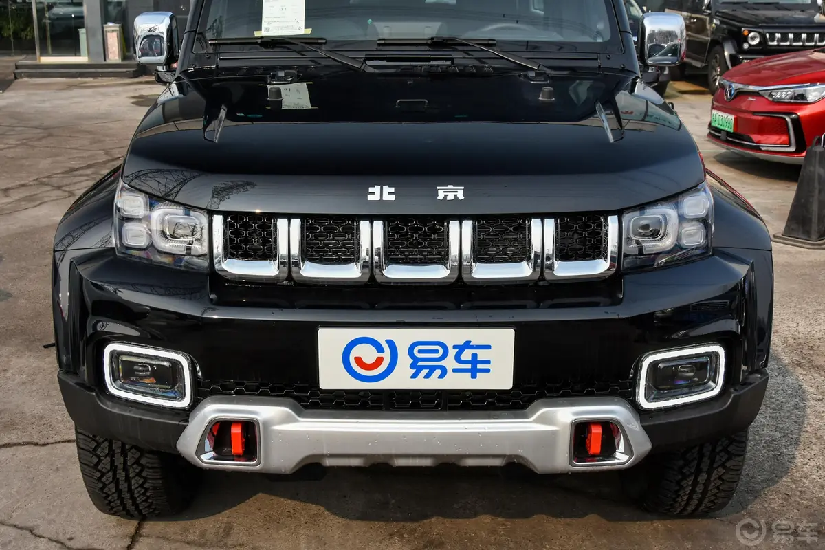 北京BJ40BJ40 PLUS 2.3T 手自一体 四驱 尊享版 国V外观