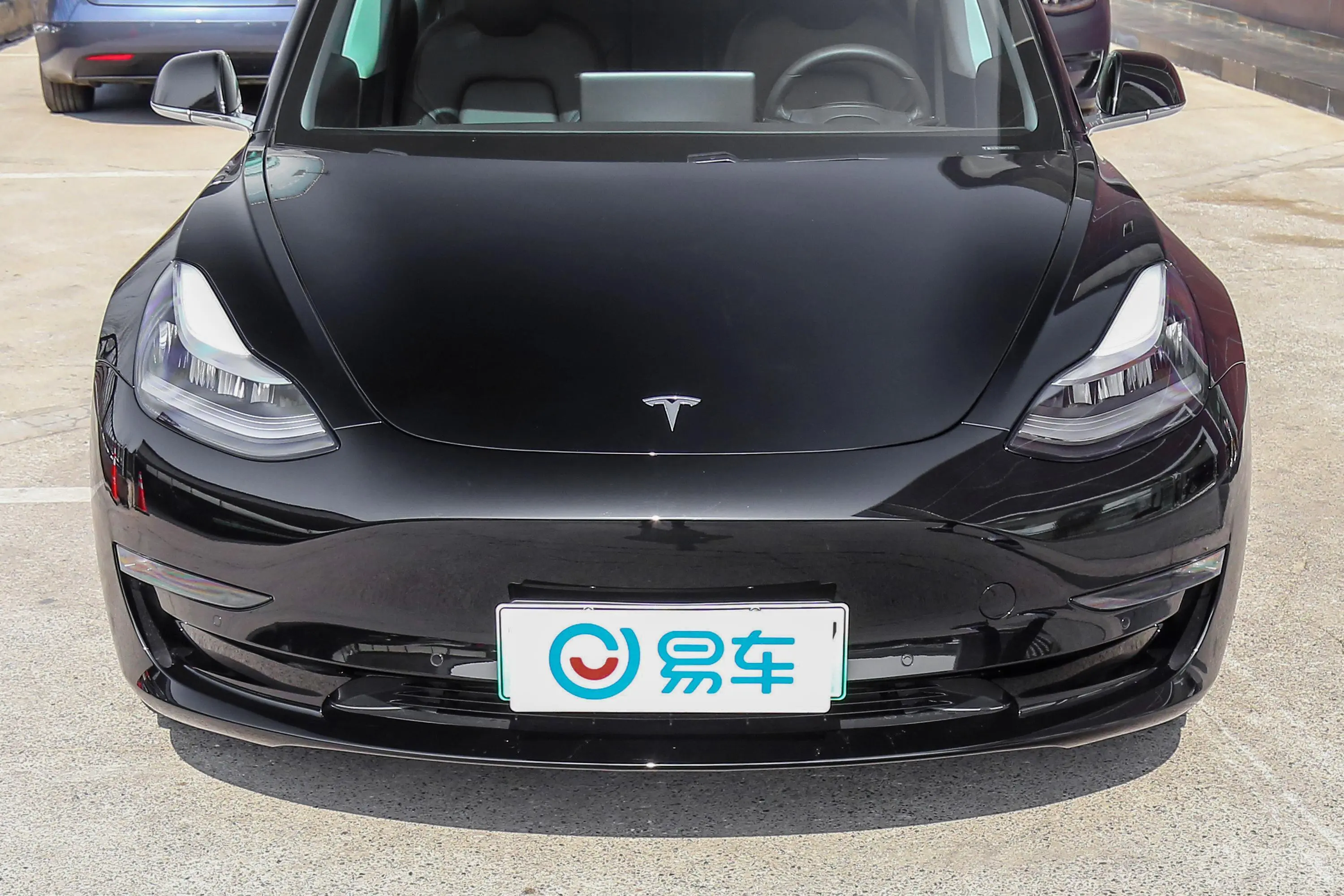 Model 3(进口)长续航全轮驱动版外观