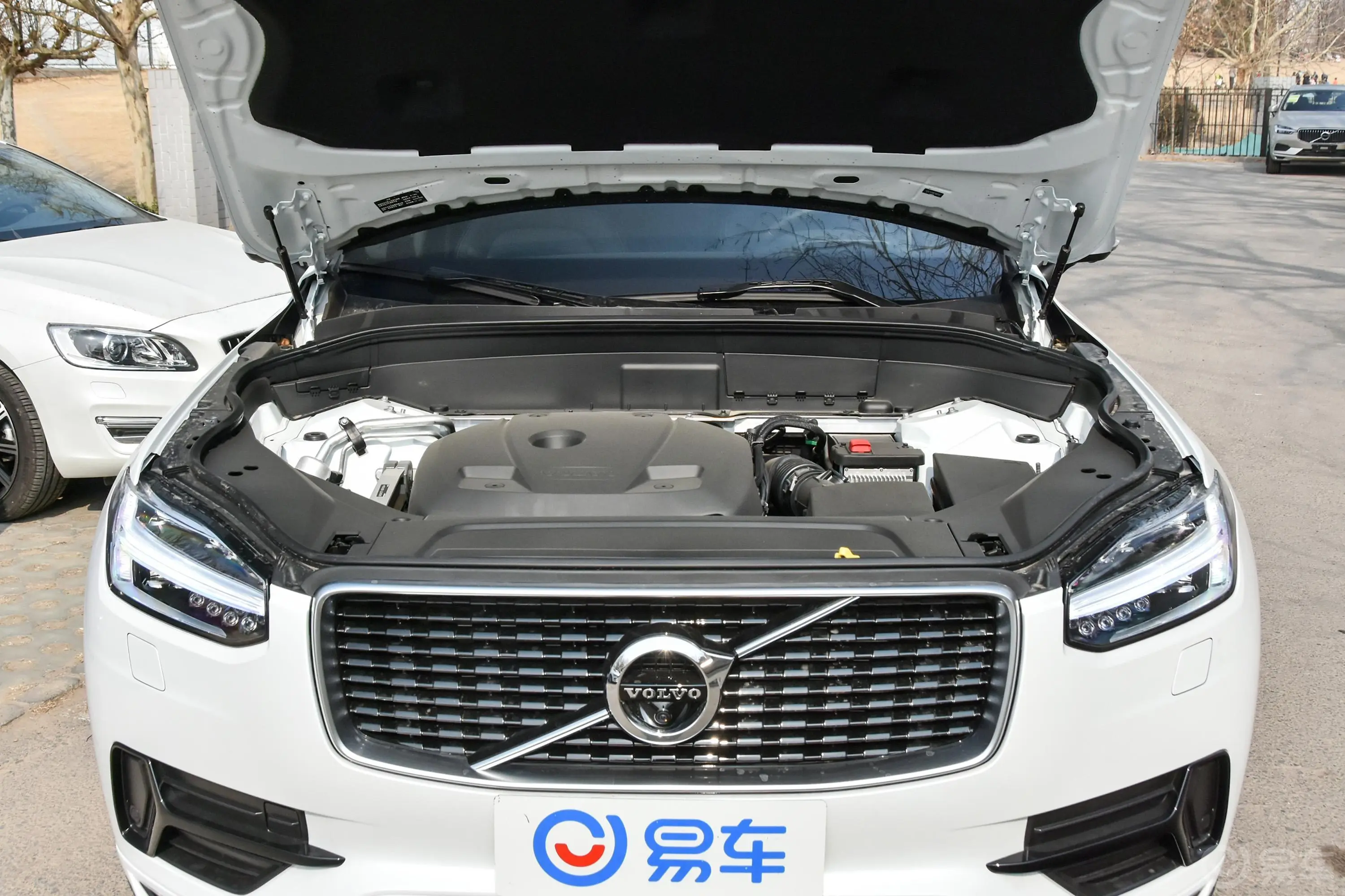 沃尔沃XC90T6 运动版 7座 国Ⅴ发动机舱整体