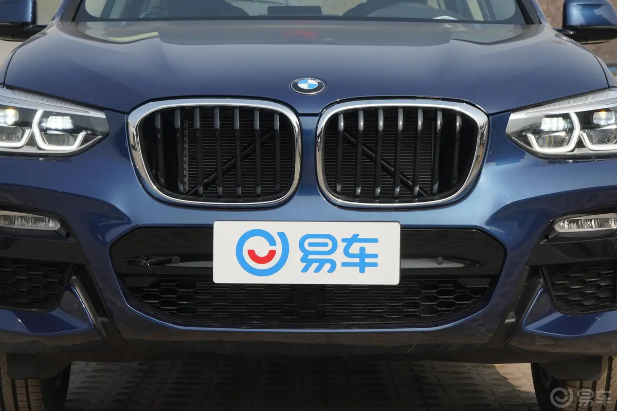 宝马X3xDrive 28i M运动套装 国V外观