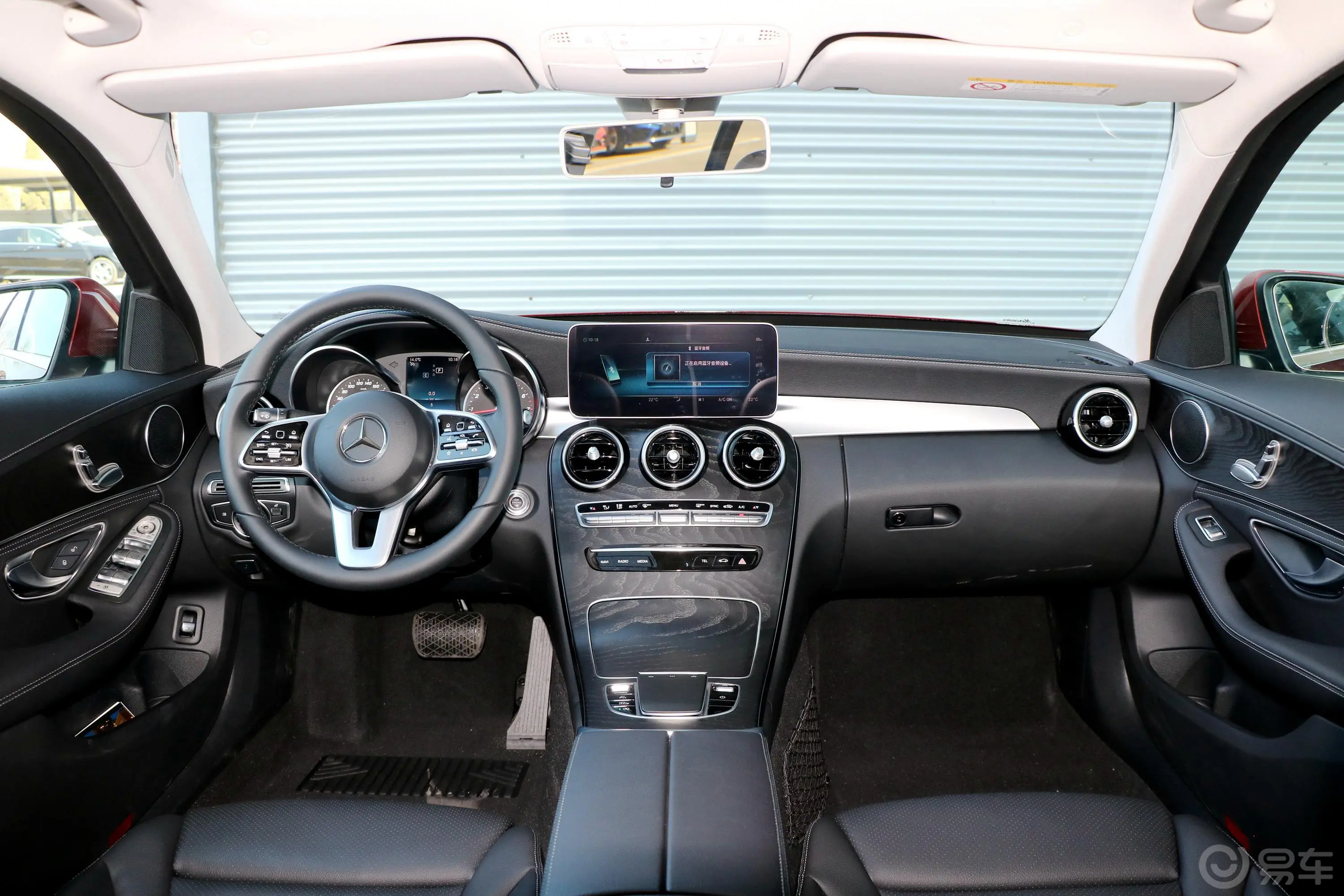 奔驰C级C 180 L 动感版 运动轿车车窗调节整体