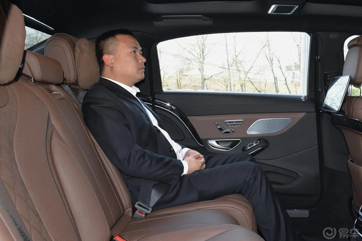 Lorinser MAYBACH S级S650后排空间体验