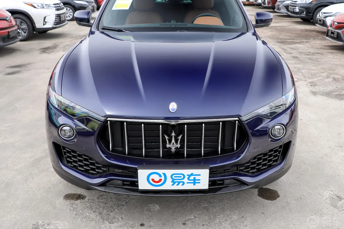 Levante350Hp Standard标准版外观