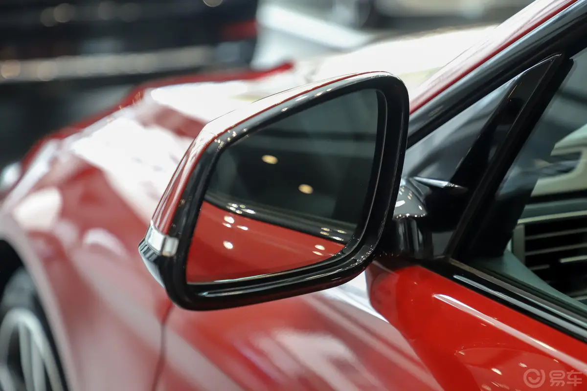 宝马4系双门轿跑 430i M运动套装后视镜镜面