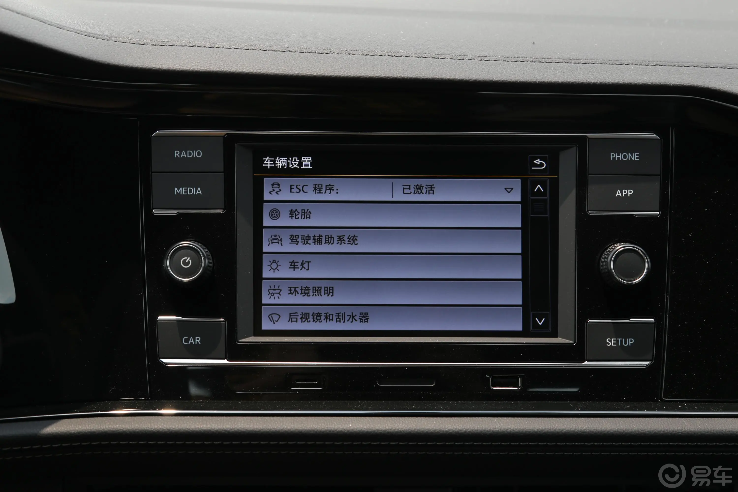 速腾280TSI 双离合 R-Line 国V内饰