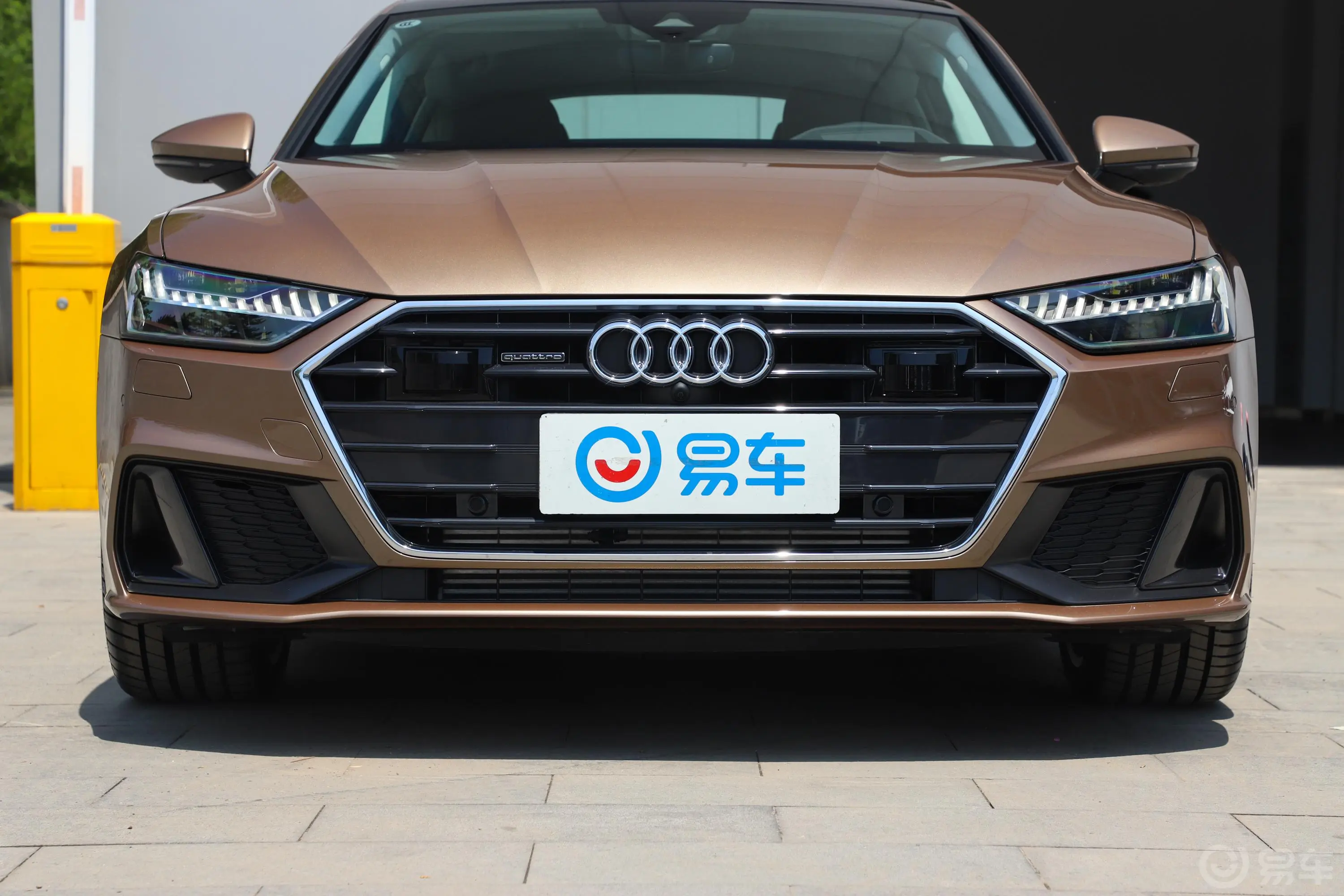 奥迪A755 TFSI quattro 竞技版外观