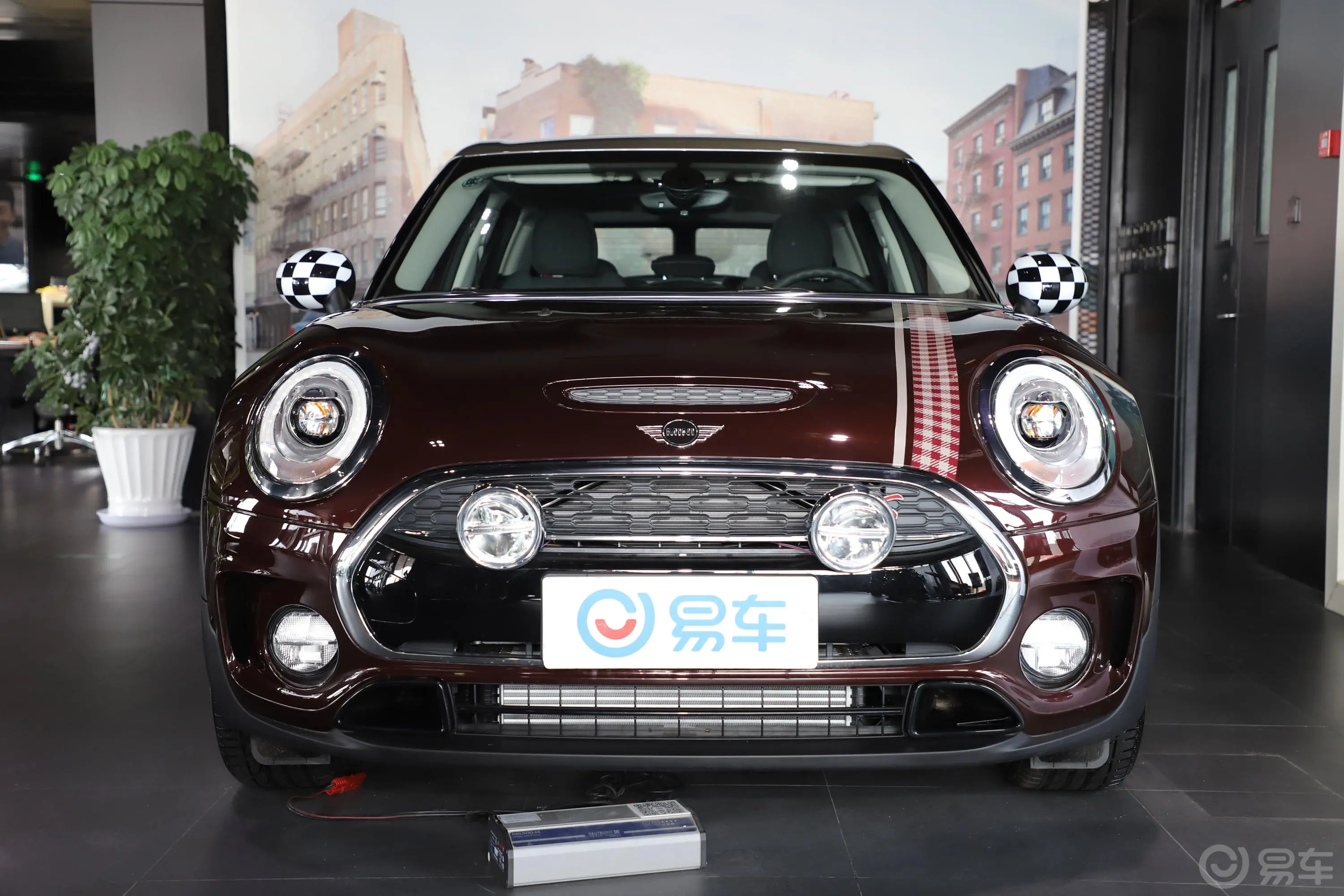 MINI CLUBMAN2.0T COOPER S 经典派正前水平