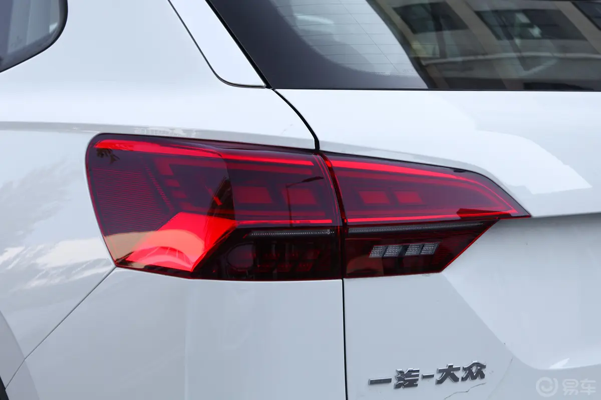 探岳330TSI 双离合 两驱 豪华型 国VI外观