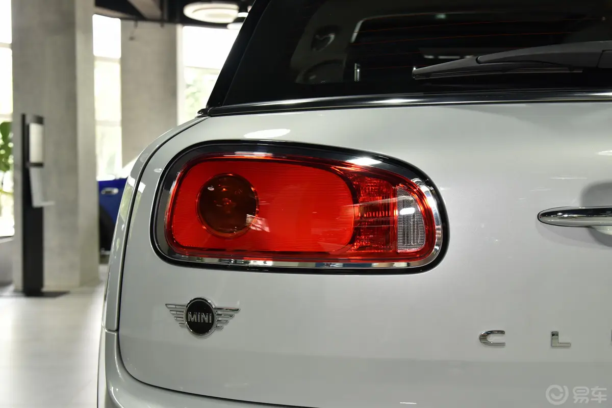 MINI CLUBMAN1.5T COOPER 经典派外观