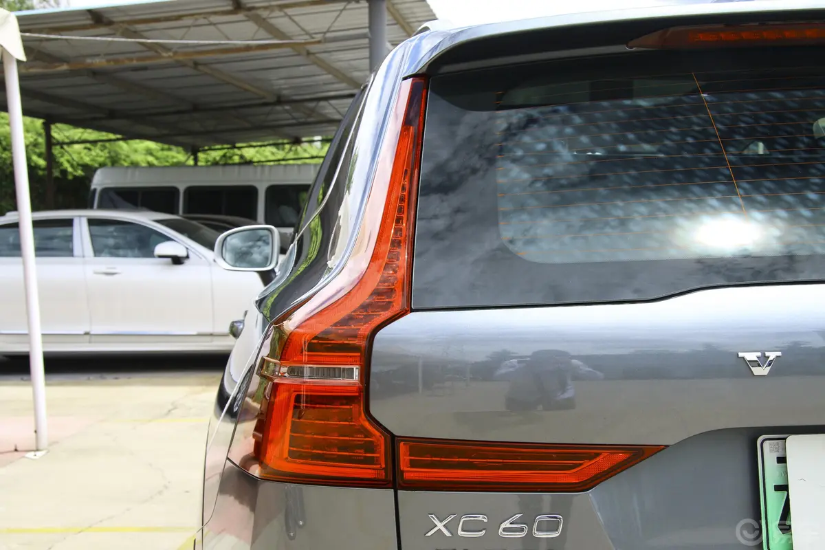 沃尔沃XC60新能源T8 智雅运动版 国Ⅴ外观