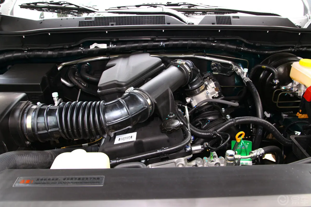 锐骐62.4L 手动 两驱 标准版 汽油 国V外观