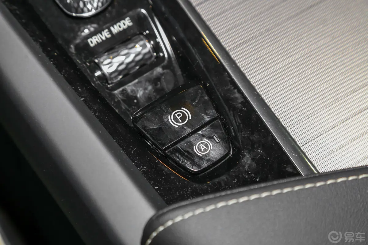 沃尔沃XC60新能源T8 智雅运动版 国Ⅵ驻车制动