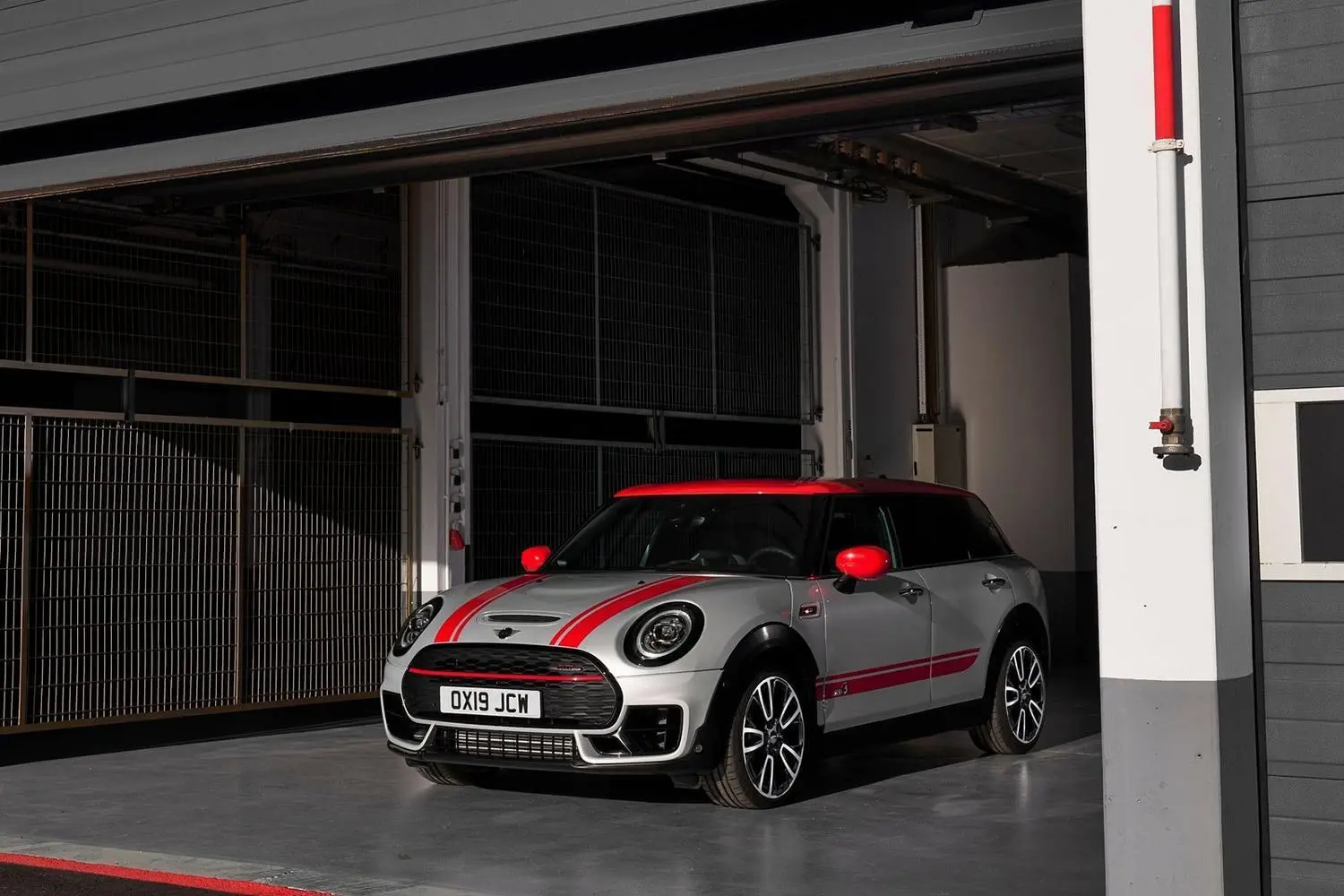 MINI JCW CLUBMAN