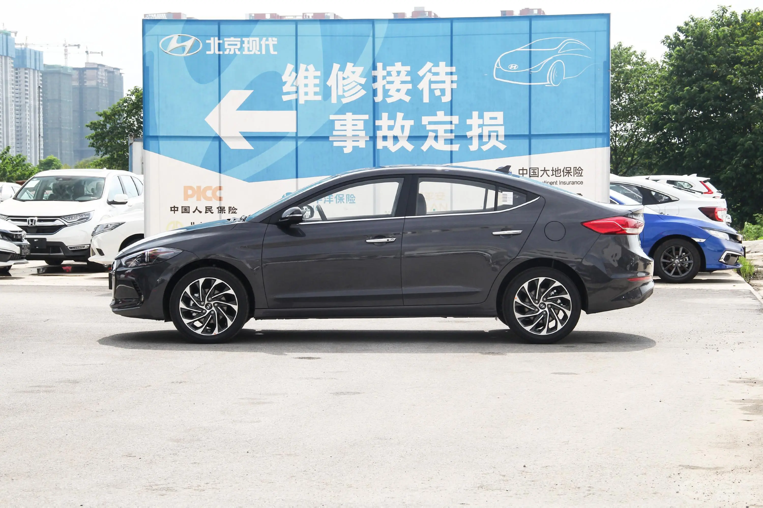 领动1.4T 双离合 炫动·活力型外观