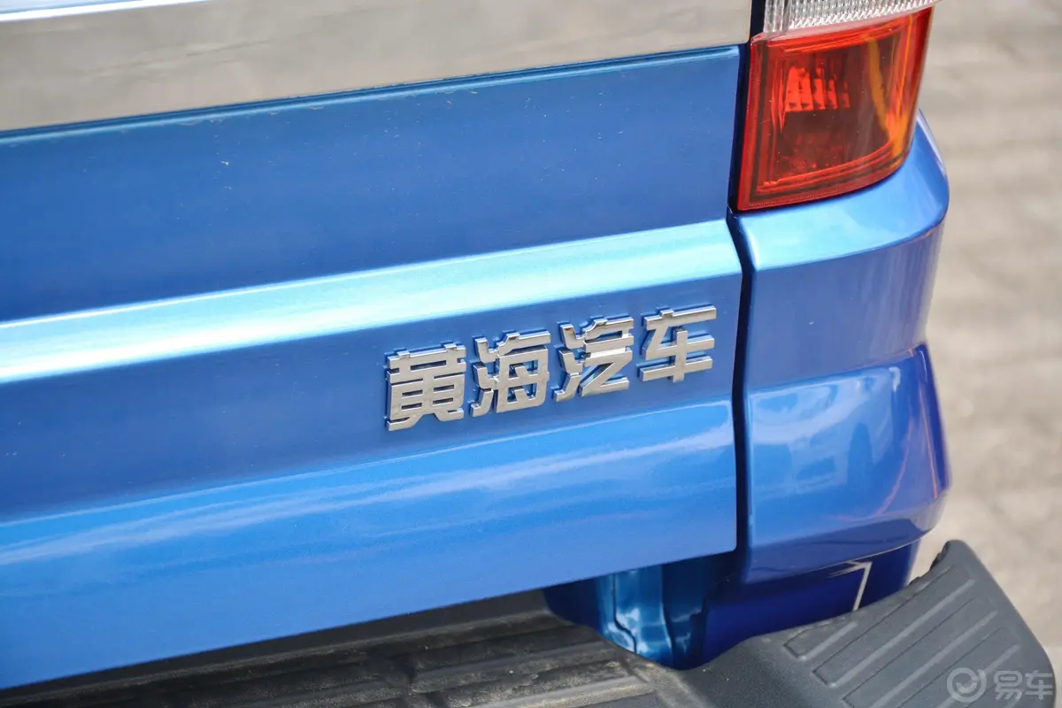 黄海·威龙2.4T 手自一体 四驱 运动版 汽油外观