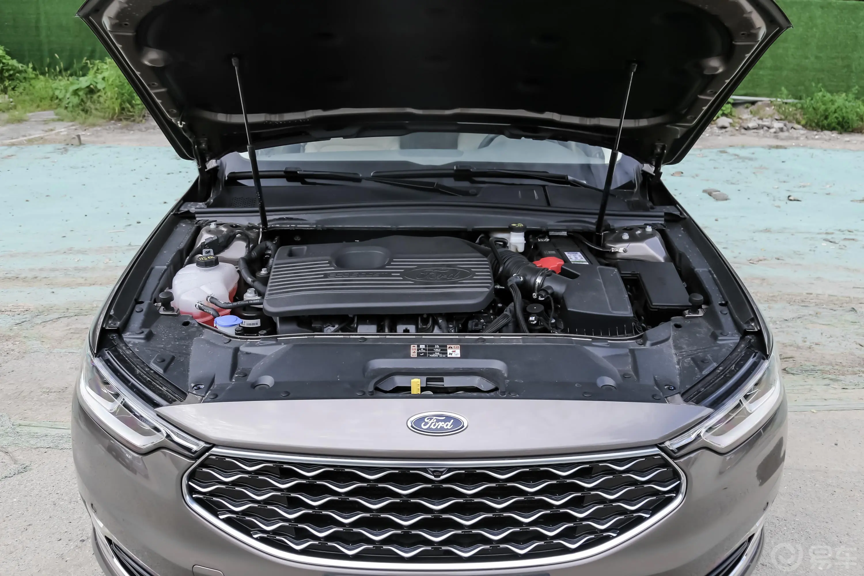 金牛座EcoBoost 245 Vignale 臻享版外观