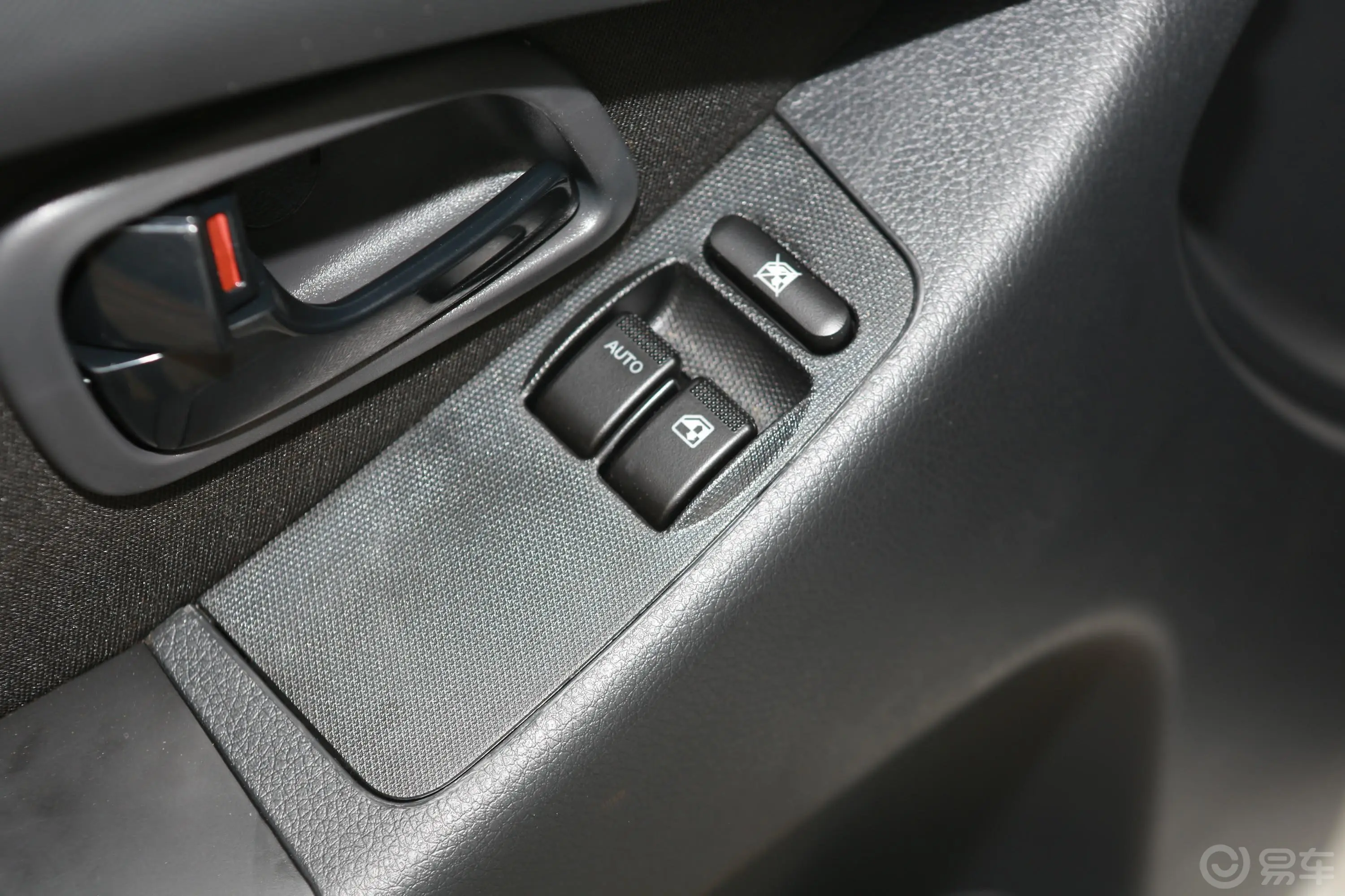 欧诺S欧诺S 1.5L 手动 基本版 国VI车窗调节整体