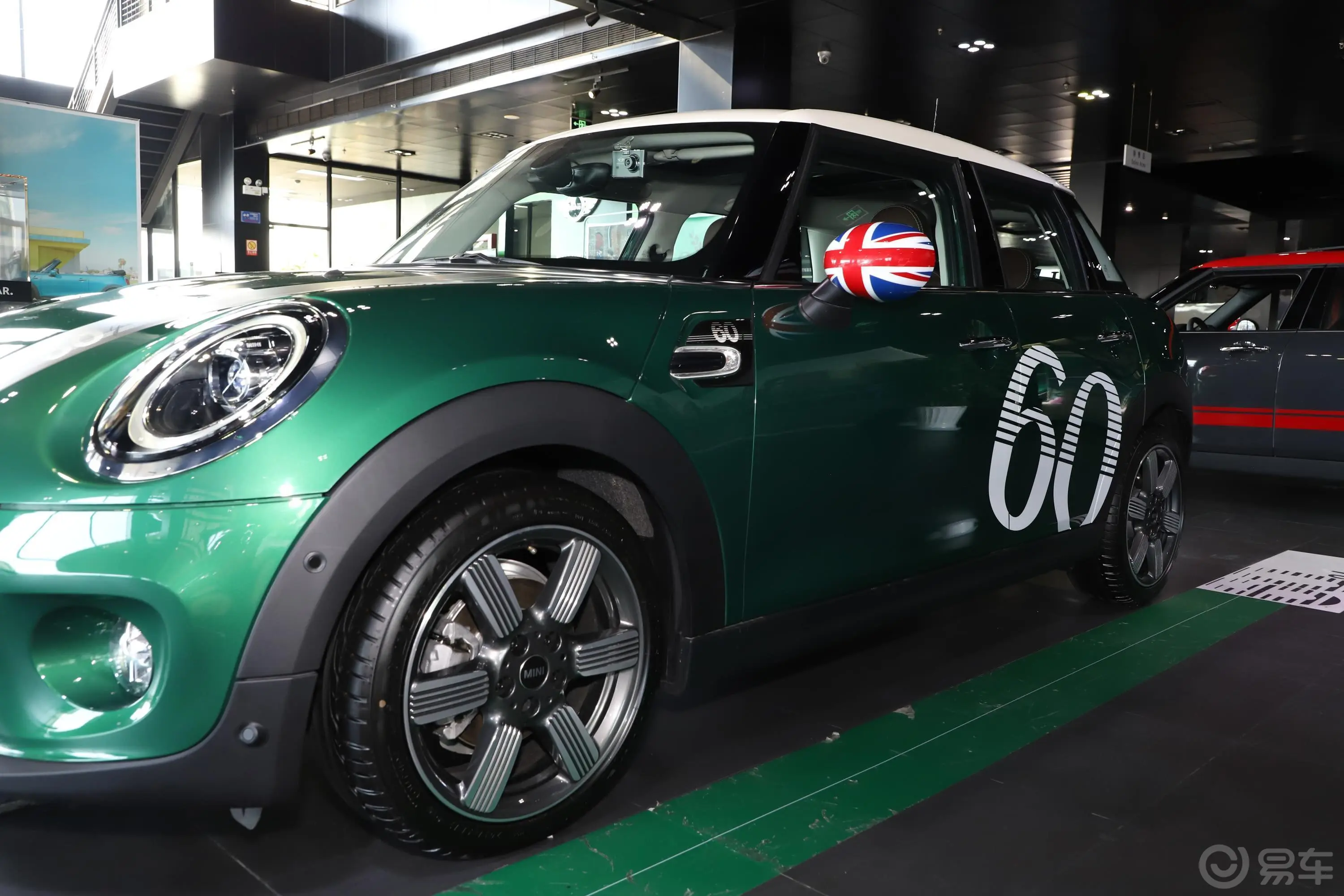 MINI60周年纪念版 1.5T COOPER 双离合 五门版外观