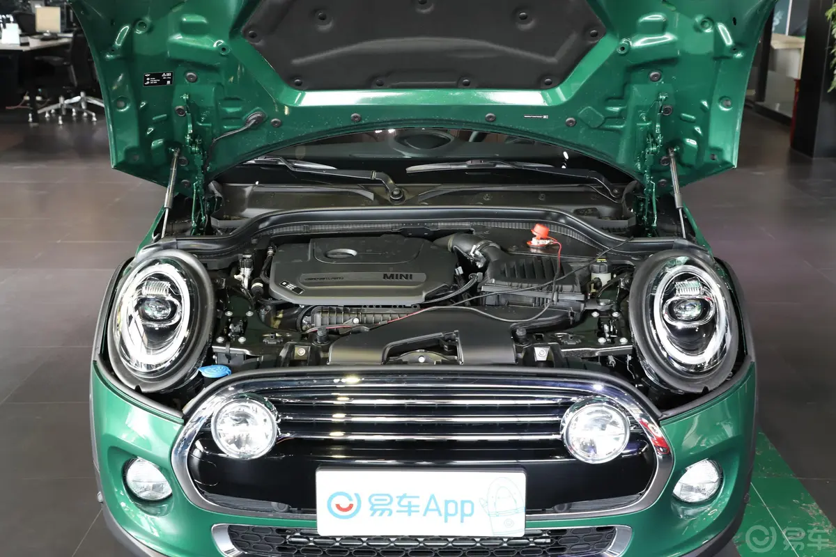 MINI60周年纪念版 1.5T COOPER 双离合 五门版发动机舱整体