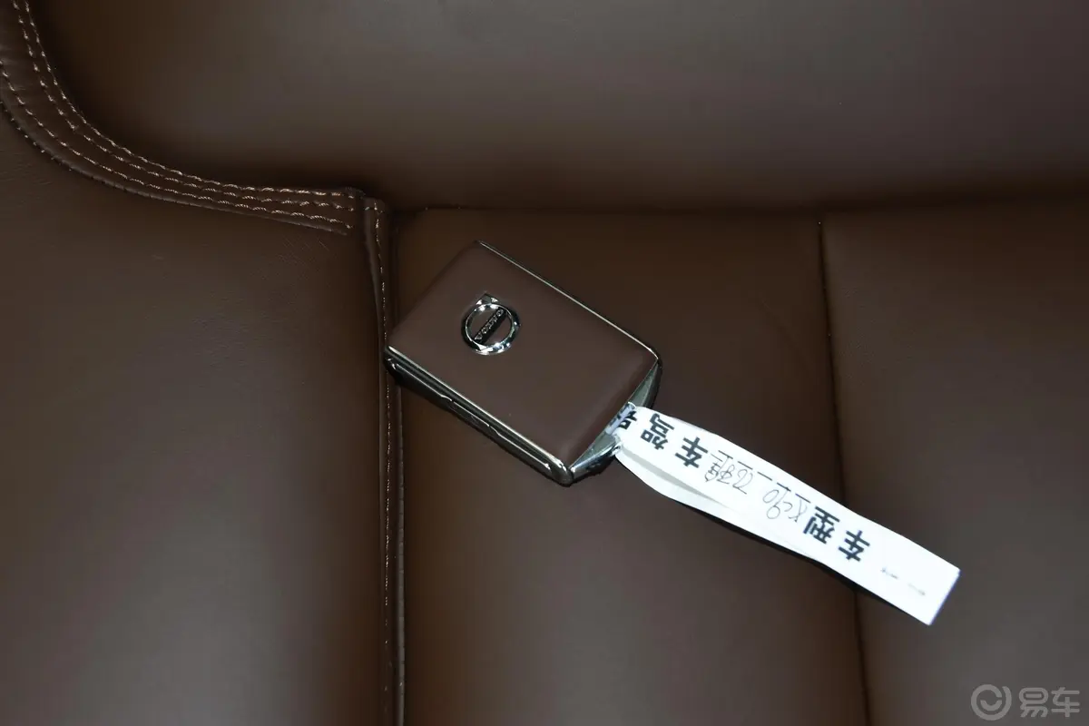沃尔沃XC90T6 智雅豪华版 7座钥匙正面