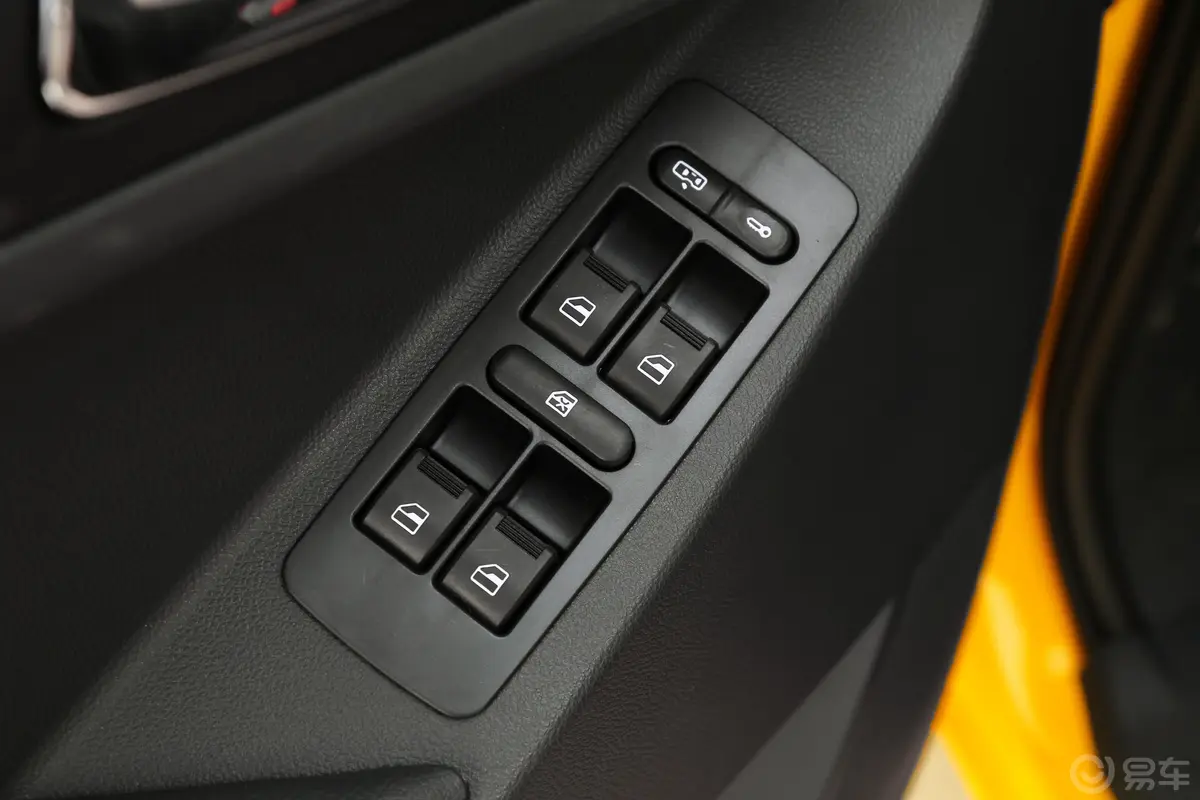 拓陆者E32.4L 手动 两驱 标箱 舒适版 汽油车窗调节整体