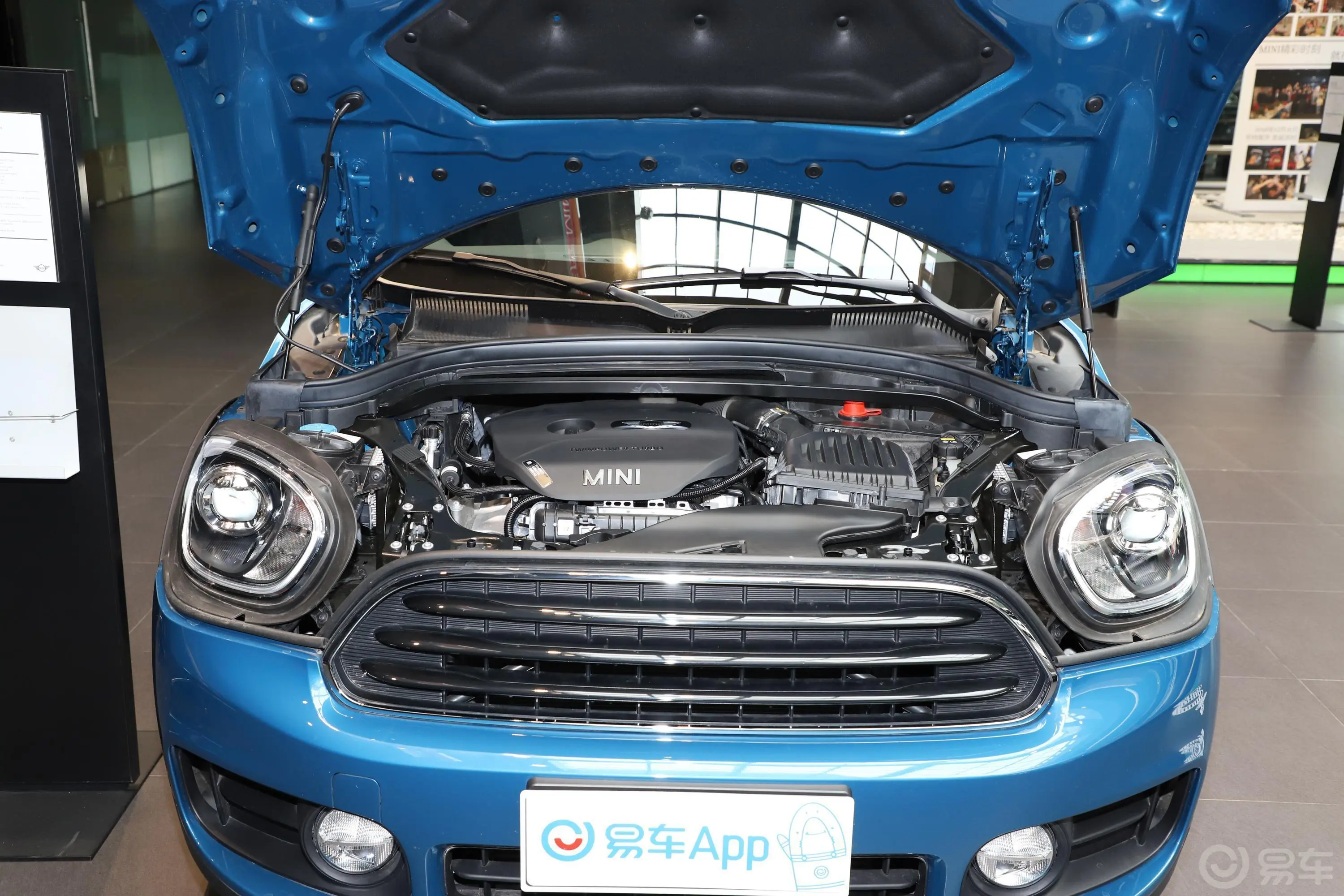 MINI COUNTRYMAN1.5T COOPER 经典派发动机舱整体