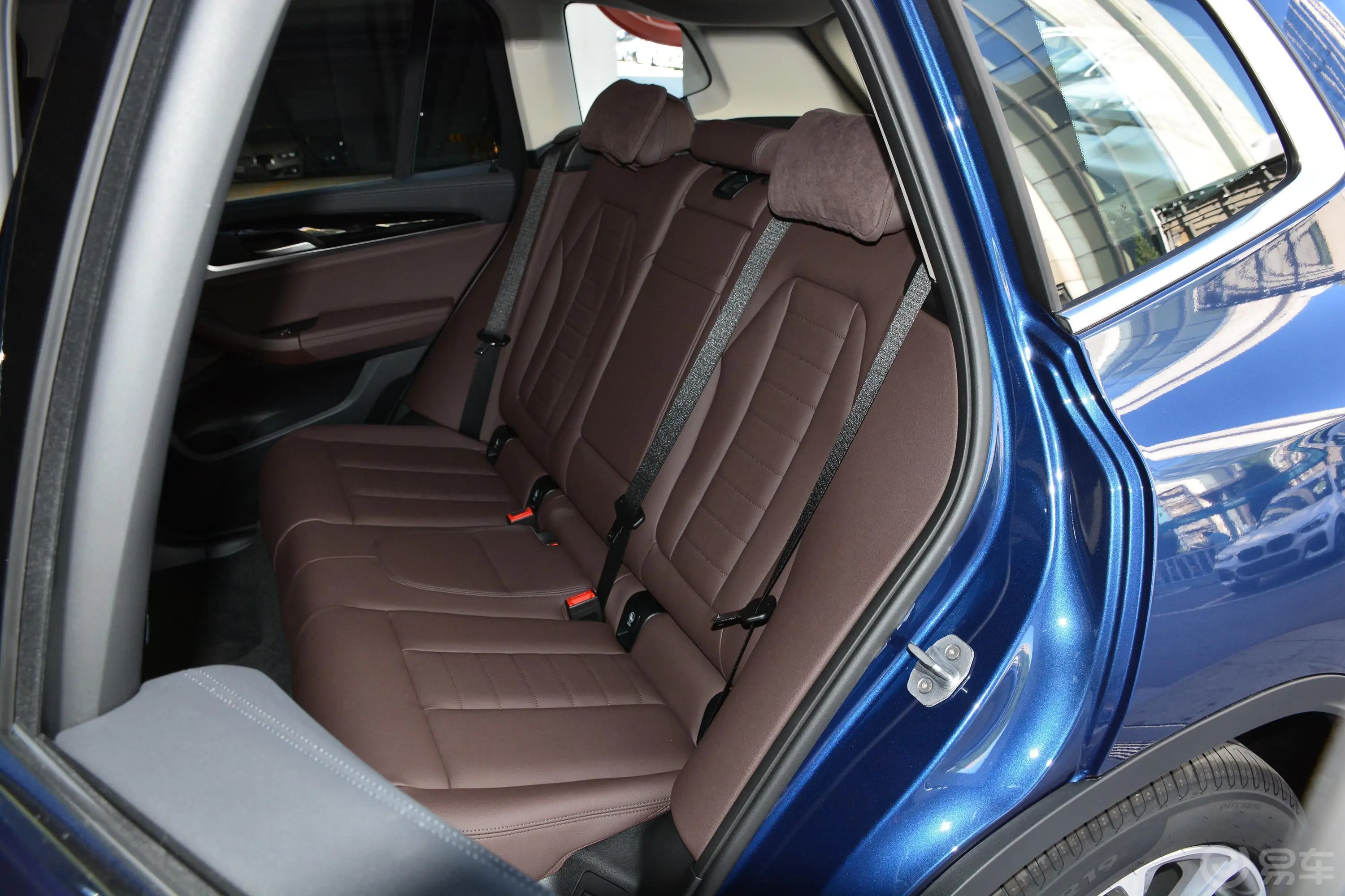 宝马X3xDrive 25i 豪华套装后排座椅
