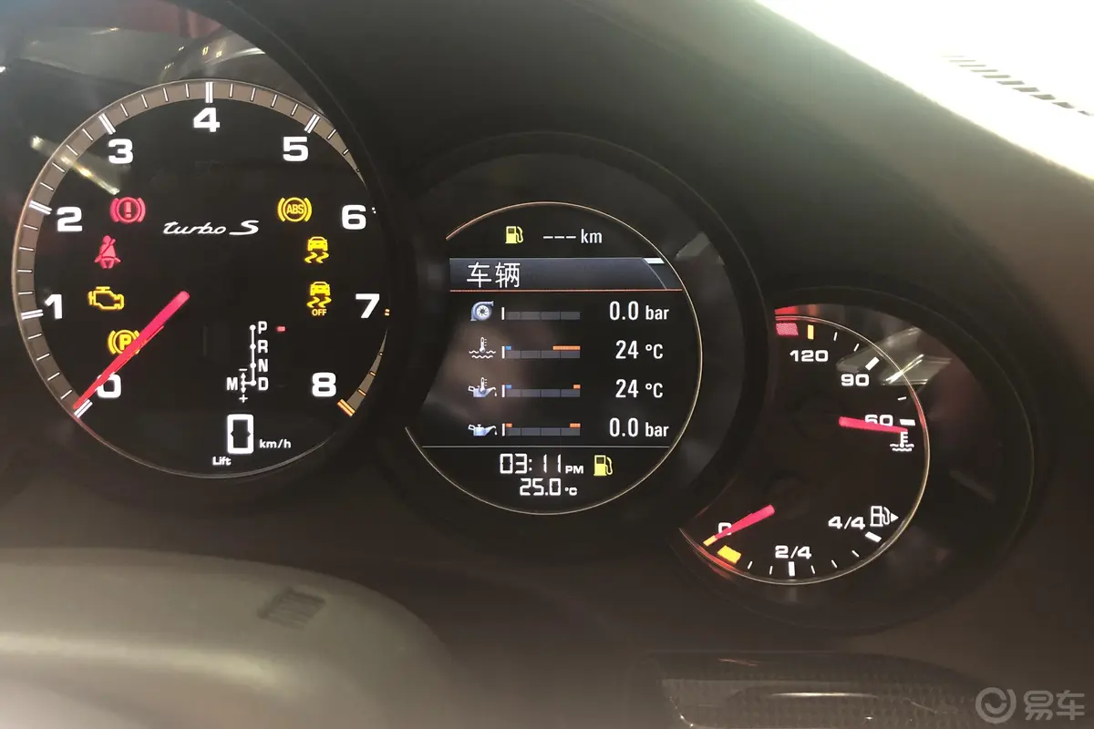 保时捷911Turbo S 3.8T内饰