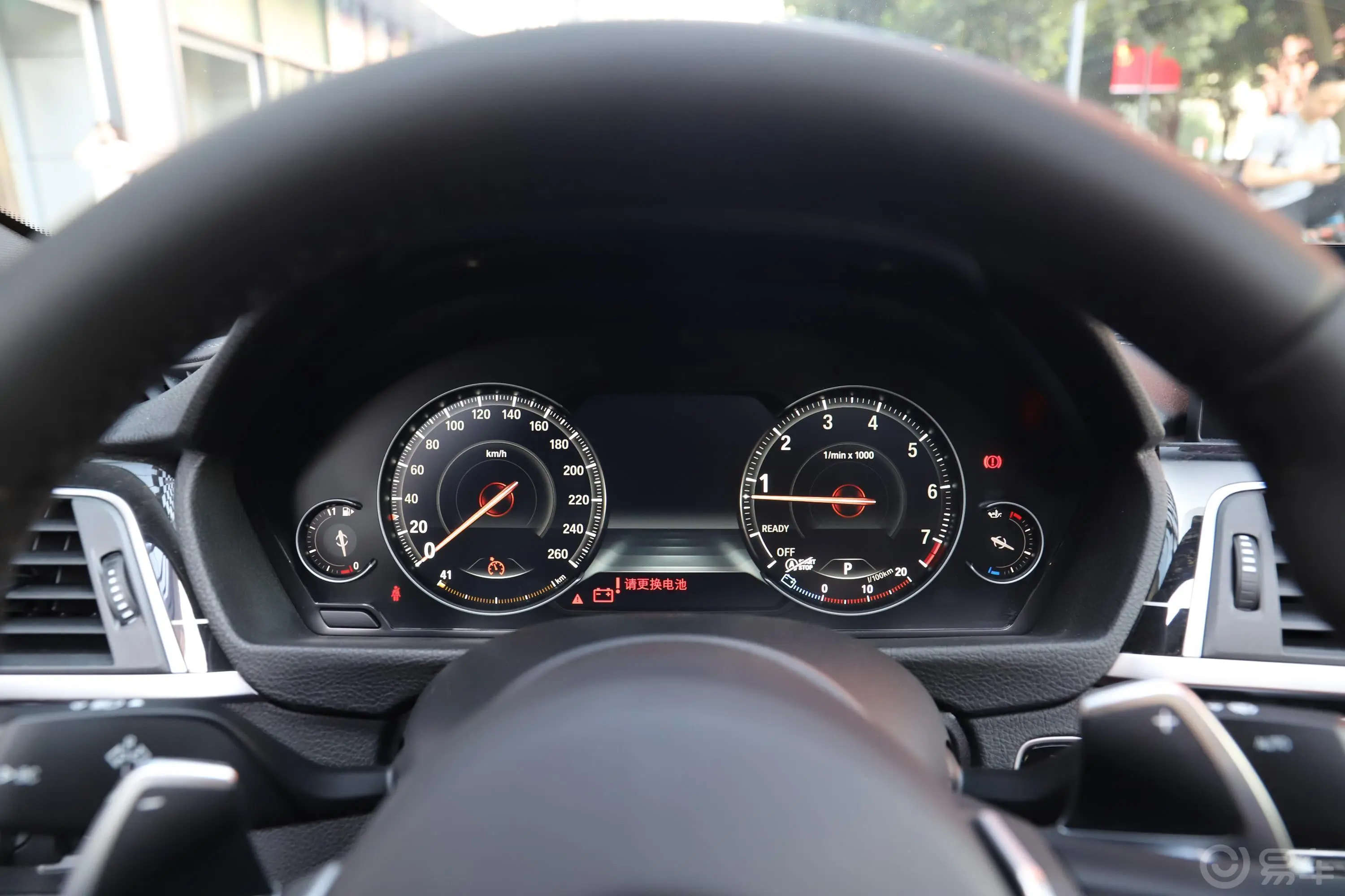 宝马3系GT330i xDrive M运动曜夜版仪表盘