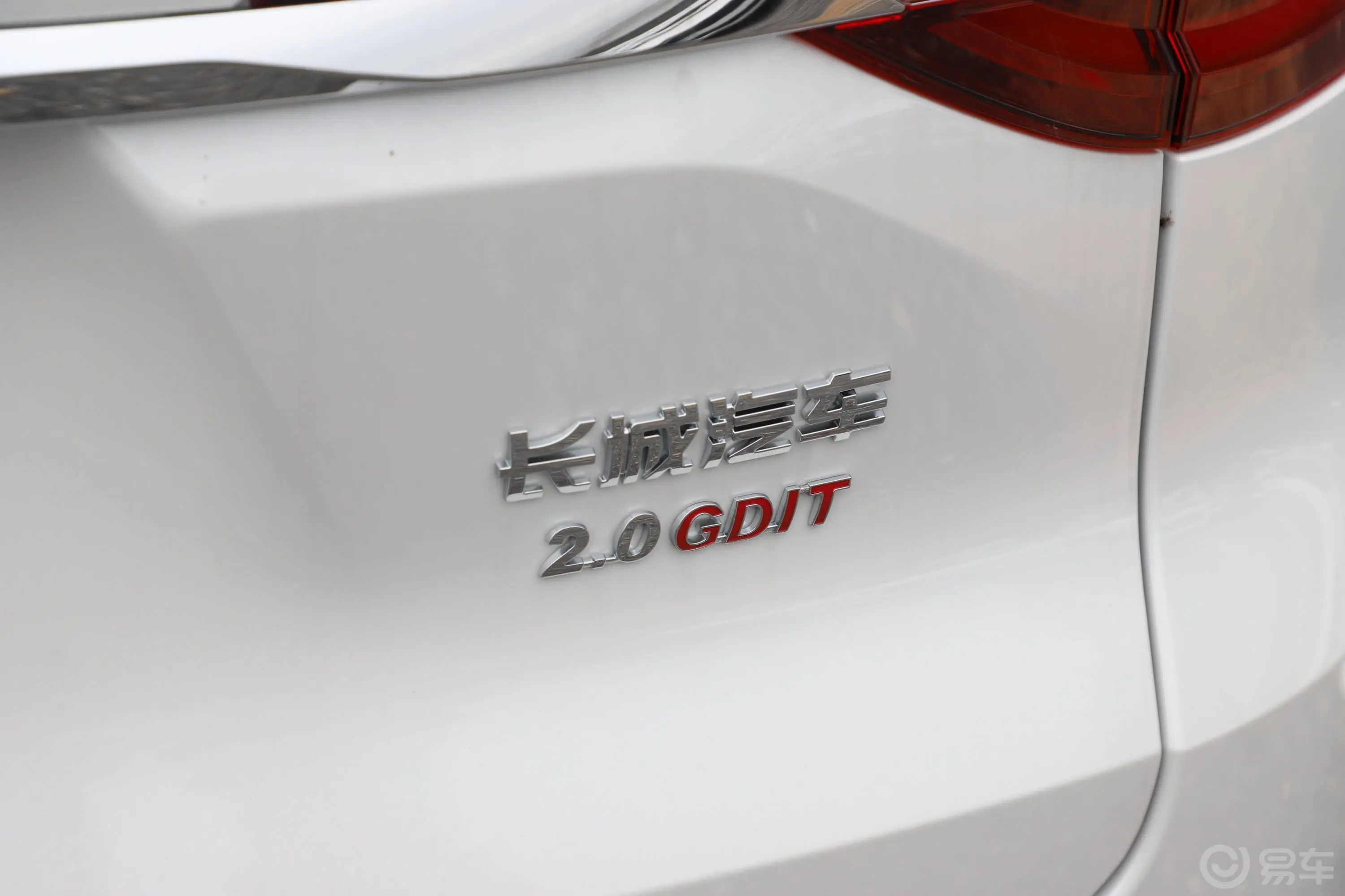 哈弗F72.0T 双离合 四驱 i悦外观