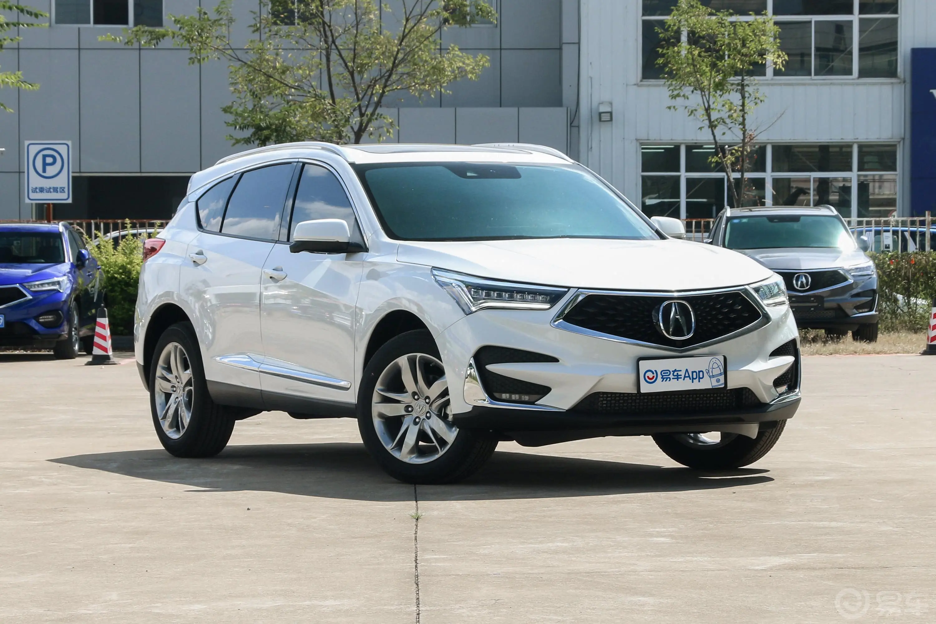 讴歌RDX2.0T 手自一体 四驱 钻享·魅版 国VI后悬挂整体