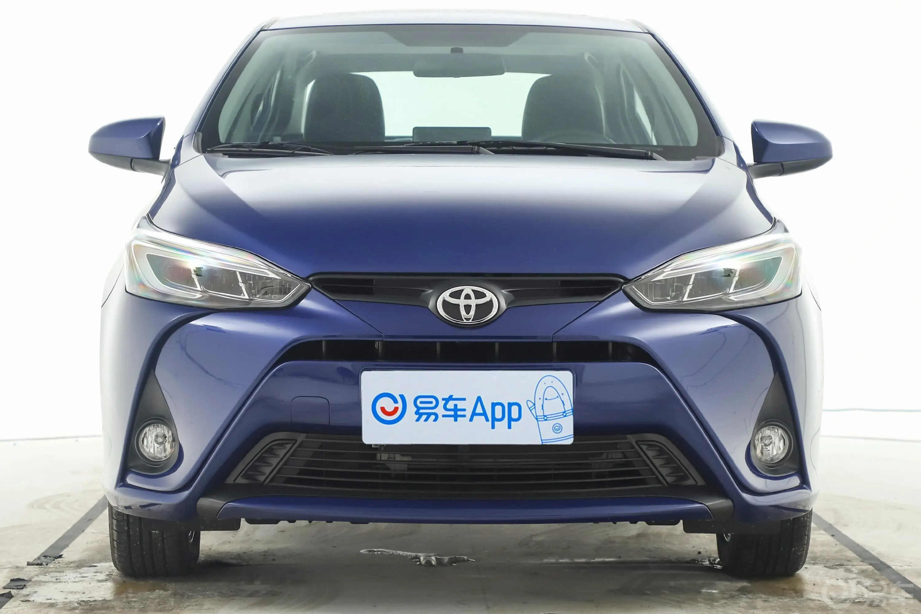 YARiS L 致享1.5L CVT 尊贵版外观