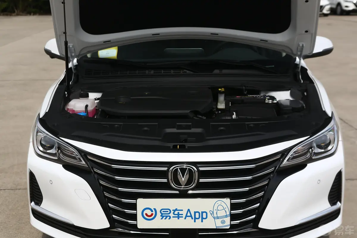 锐程CC1.5T 手自一体 潮锐型外观