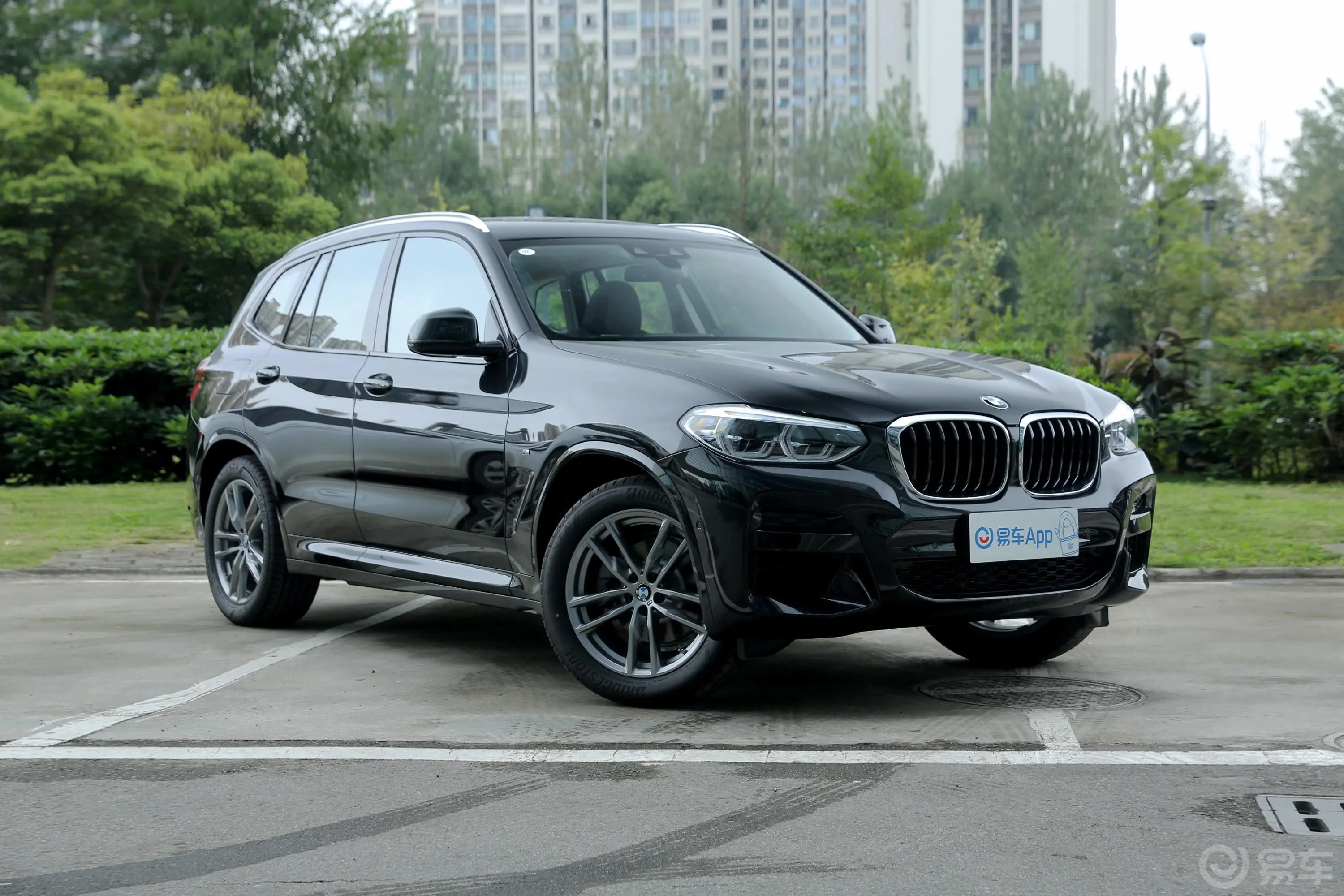 宝马X3xDrive 28i M运动套装外观