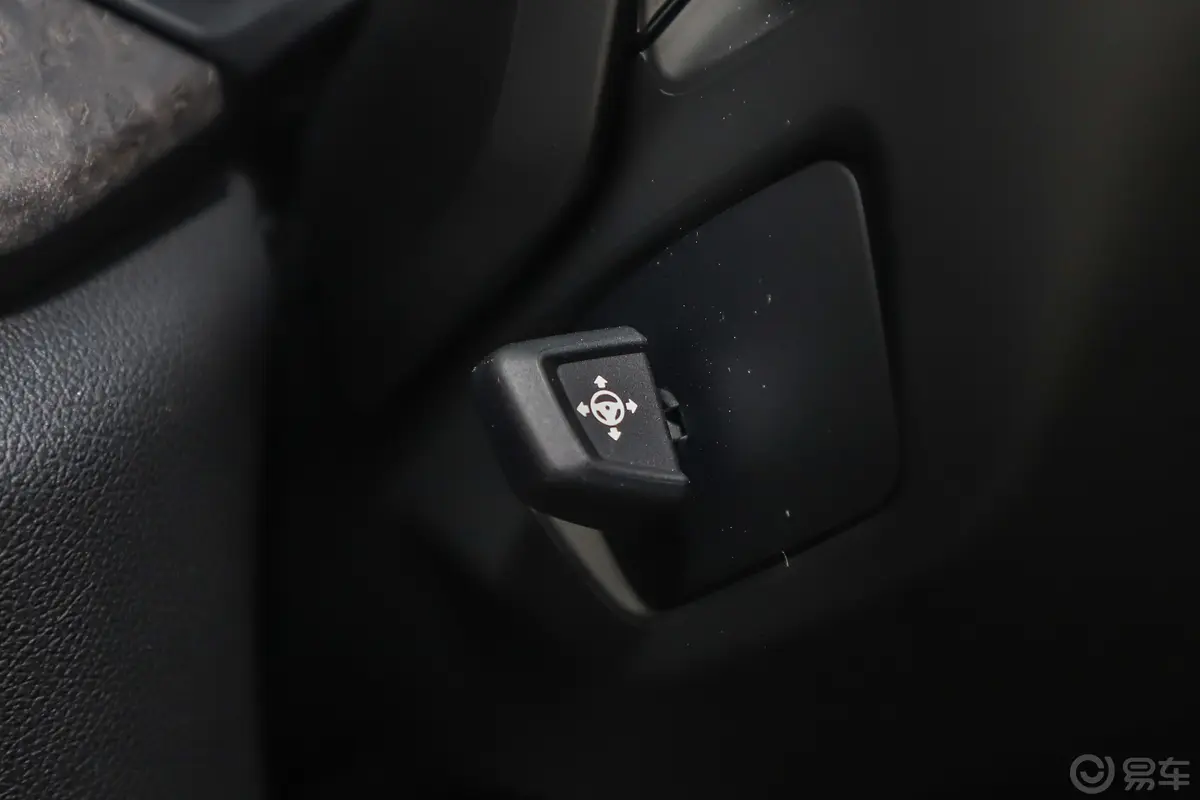 宝马X5(进口)xDrive30i M运动套装方向盘调节