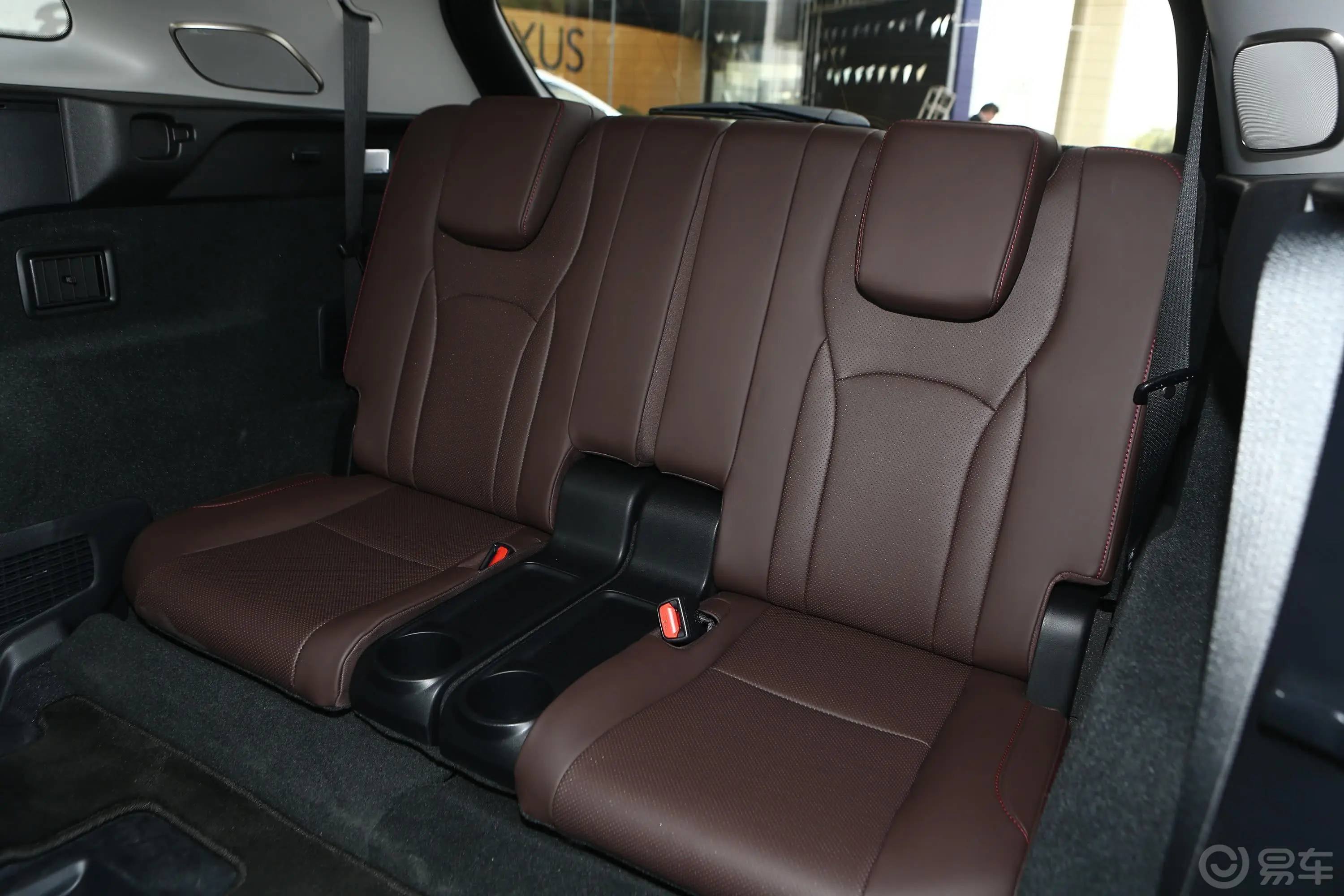 雷克萨斯RX450hL 尊贵版 6座 国V第三排座椅